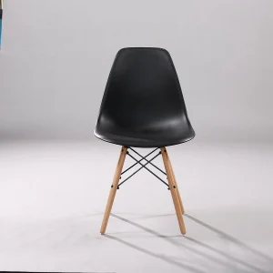 Cozzy Minimalist Commercial Cafe Chair